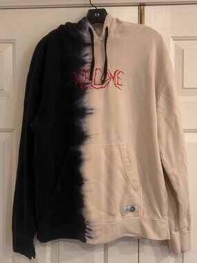 Welcome Brand Hoodie Sweatshirt Size Large
